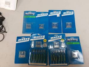 lot 120 image: 2-New 6 Packs Of Muzzy broadheads & 2-6 Packs Of Replacement Blades