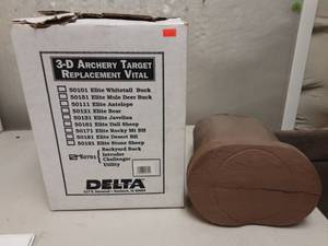 lot 141 image: 3-D Archery Buck Target Replacement Vital