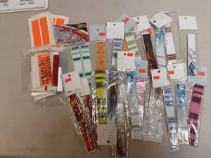 lot 150 image: Assortment Of Arrow Wraps