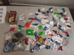 lot 153 image: Large Assortment Of Arrow Nocks