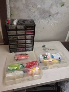 lot 155 image: Large Assortment Of Feather Fletchings With Organizers