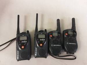 lot 173 image: 4-Walkie-Talkies