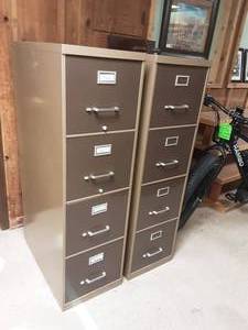 lot 181 image: 2-Filing Cabinets