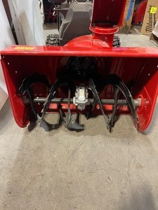 lot 43 image: Toro Power Max HD 1030 OHAE 30 in. 302 cc Two-Stage Gas Snow Blower with Electric Start, Triggerless Steering & Hand Warmers In working conditions