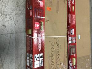 lOT HUSKY 4 TIER INDUDTRIALSHELVING SEE PICTURES