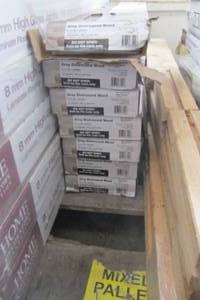 lot 29 image: Grey Distressed Wood Multi-Width Look 6 in. x 36 in. Peel and Stick Vinyl Plank (252 SqFt)