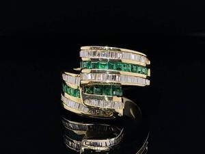 lot 8 image: Outstanding 1.90 Carat Natural Emerald and Diamond Ribbon Estate Ring in 14k Yellow Gold $7,900 Retail