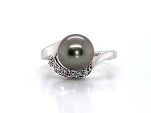 lot 48 image: High Luster Tahitian Black Pearl and Diamond Contemporary Ring in 14k White Gold