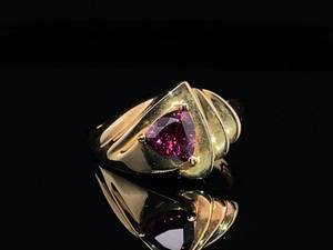 lot 73 image: Trillion Cut Rhodolite Garnet Estate Ring in 14k Yellow Gold $1050 Retail