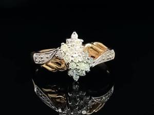 lot 86 image: Magnificent Marquise Shaped Cluster Gold Diamond Estate Ring