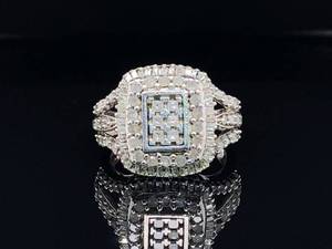 lot 98 image: Beautiful Halo Diamond Cluster Estate Ring $2,000 Retail