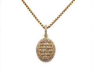 lot 28A image: Bling  2 12 Carat Diamond Encrusted Necklace in Yellow Gold with Yellow Gold Chain $5,100 Retail