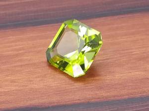 lot 15B image: 4.31 Candy Apple Green Peridot Asscher Cut $900 Retail