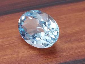 lot 47D image: 6.78 Carat Swiss Blue Topaz, Oval Cut