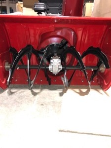lot 49 image: toro Power Max HD 1232 OHXE 32 in. 375 cc Two-Stage Electric Start Gas Snow Blower tested and complete see pics