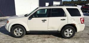 lot 3 image: 2011 Ford Escape Sport AWD