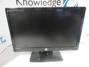 lot 52 image: HP 2211x LCD Monitor 
