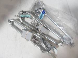 lot 60 image: Lot of 3 LED Task Lights