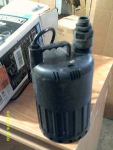 lot 2 image: everbuilt waterfall pump 410hp pow...