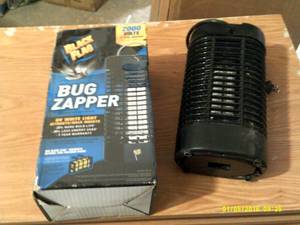 lot 3 image: black flag 2000v bugg zapper powers...