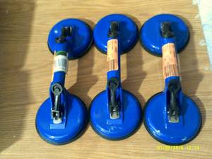 lot 74 image: 3 double suction cups ...
