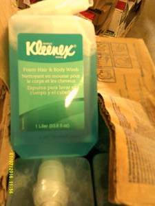lot 124 image: 1 case of foam hair and body wash ...