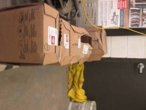lot 138 image: 7 post mix pop ...