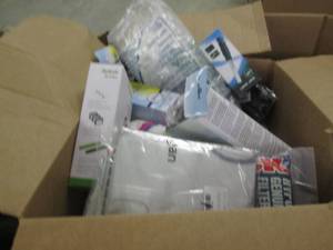 lot 157 image: box full of vacum filters ...