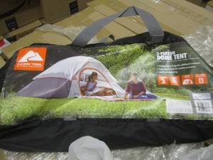 lot 182 image: 3 person dome tent ...