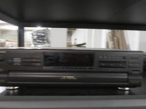 lot 206 image: technics compact disc changer SL-PD...