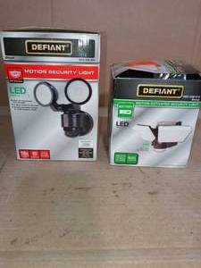 lot 18 image: Outdoor Integrated LED Twin Head Flood Light - Mixed