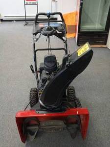 lot 45 image: SnowMaster 724 QXE 24 in. 212cc Single-Stage Gas Snow Blower by Toro- missing cable