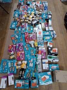 lot 62 image: Mixed lot of lights