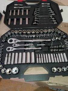 lot 86 image: 14 in., 38 in. and 12 in. Drive Mechanics Tool Set (149-Piece) by Husky- open box not used