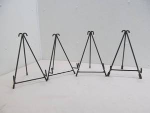 easels