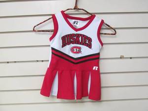 st cloud huskies shirt