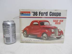 lot 50 image: Vintage Monogram 1936 Ford Coupe