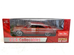 lot 77 image: Sun Star Diecast Metal 1963 Ford Galaxie 500