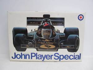 lot 118 image: Large Vintage Entex JOHN PLAYER SPECIAL 18 Scale Race Car