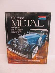 lot 130 image: Vintage Monogram Diecast Metal 1931 Packard Dual Cowl Phaeton