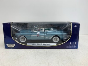 lot 96 image: Motor Max Diecast Metal 1953 Buick Skylark