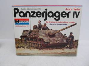 lot 143 image: Vintage Monogram German Panzerjager IV Tank