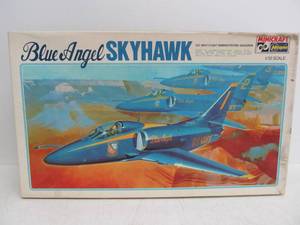 lot 151 image: Vintage Hasegawa Minicraft BLUE ANGEL Skyhawk