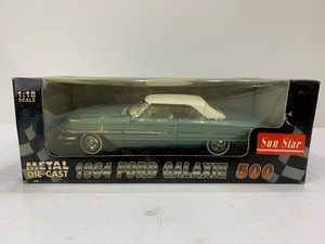 lot 196 image: Sun Star Diecast Metal 1964 Ford Galaxie 500