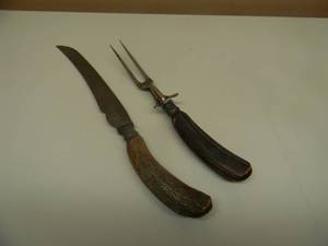 lot 20 image: ANTIQUEVINTAGE ANTLER HANDLE KNIFE AND FORK SET - VERY COOL SET - SEE PICTURES