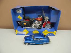 lot 53 image: KOOL TOYZ RUMBLE CHOPPER, IN BOX & 124 SCALE 1948 CHEVROLET AEROSEDAN FLEETLINE - SEE PICTURES