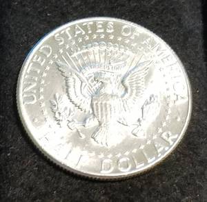 1964 KENNEDY HALF DOLLAR BU-UNC