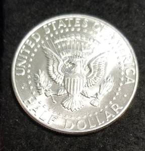 1964 KENNEDY HALF DOLLAR BU-UNC