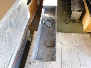 4 draw vertical pack rat tool box with drawer latches.