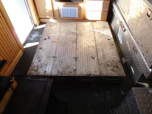 4 draw horizontal pack rat tool box with drawer latches.